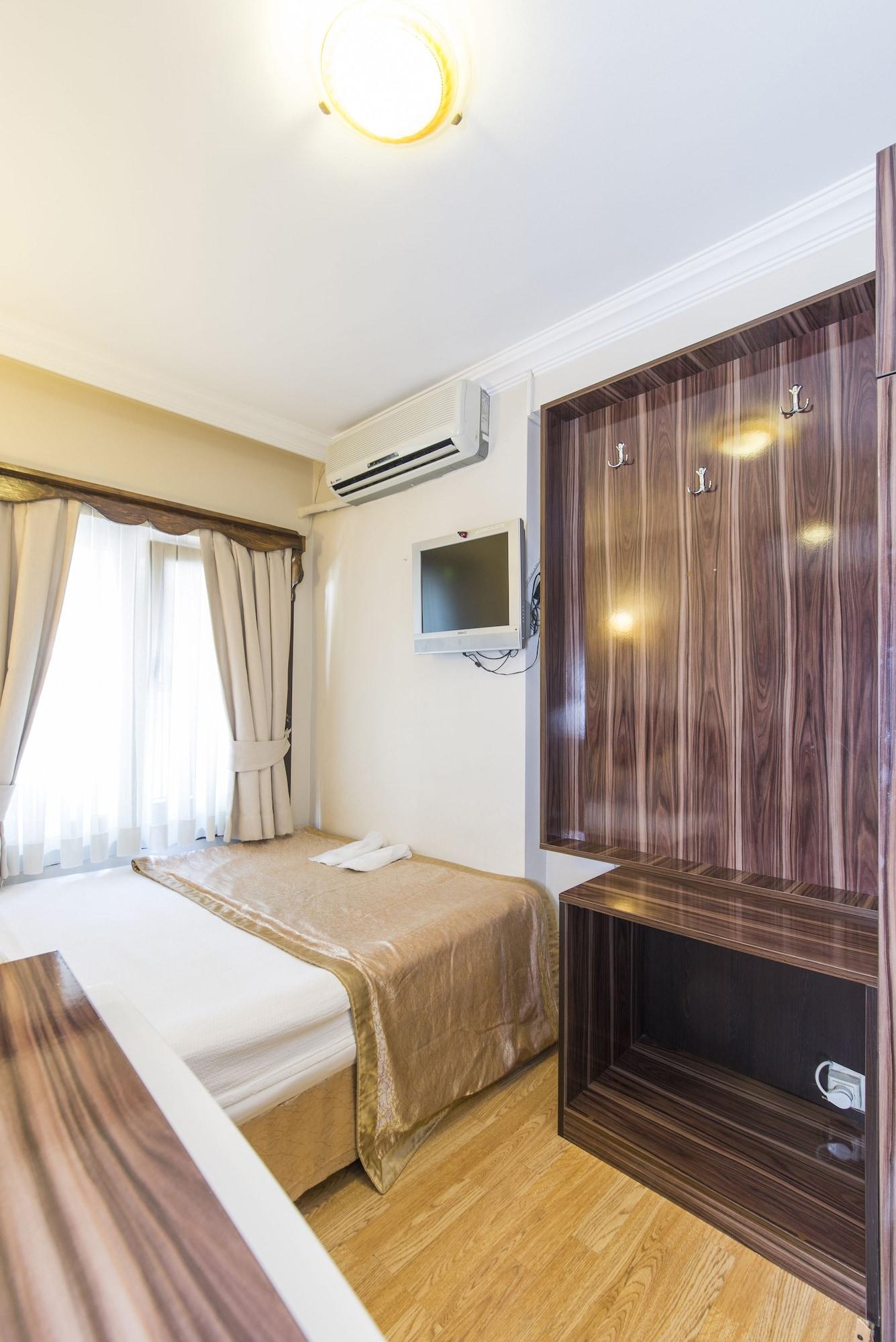 איסטמבול Naz Wooden House Inn מראה חיצוני תמונה