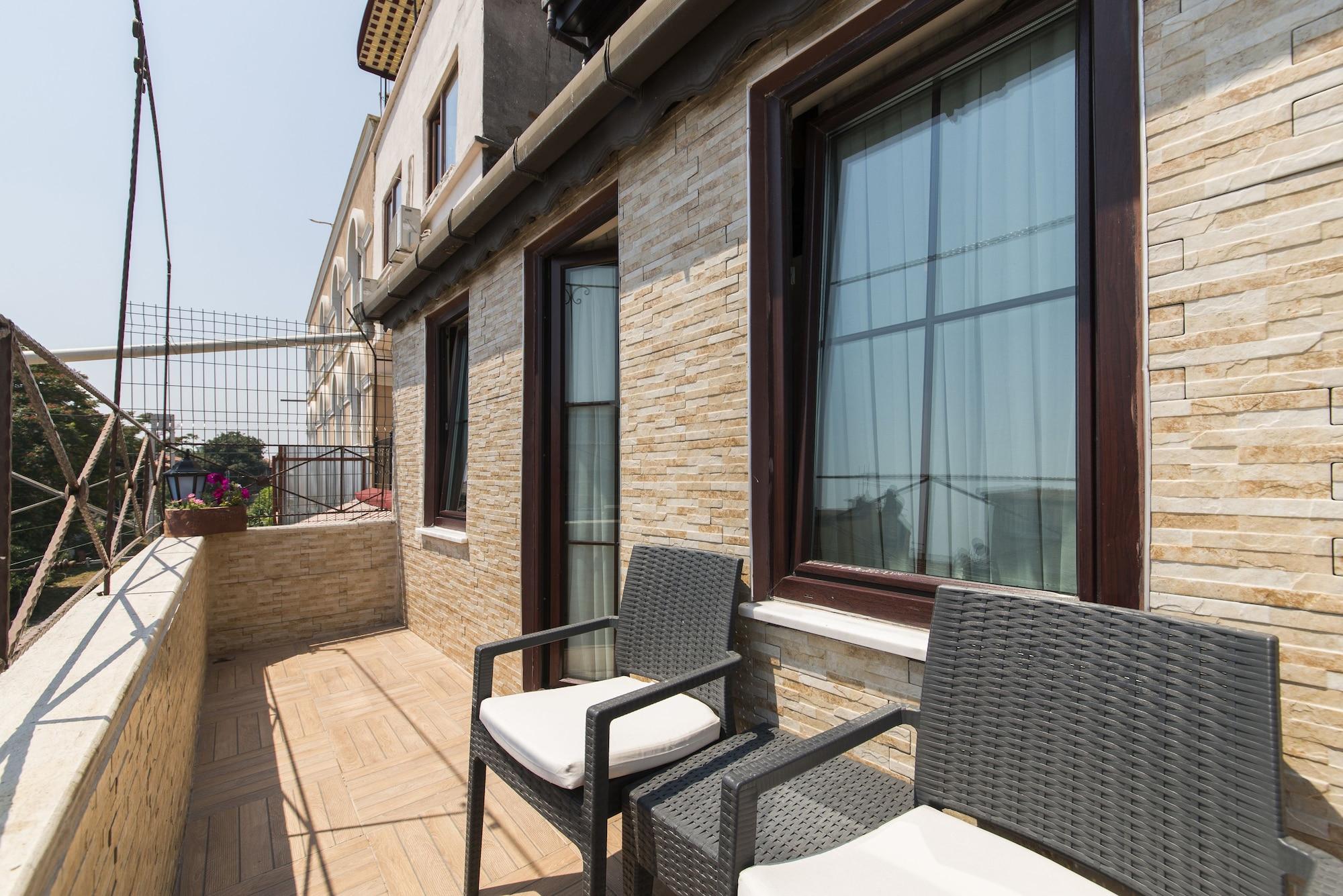 איסטמבול Naz Wooden House Inn מראה חיצוני תמונה