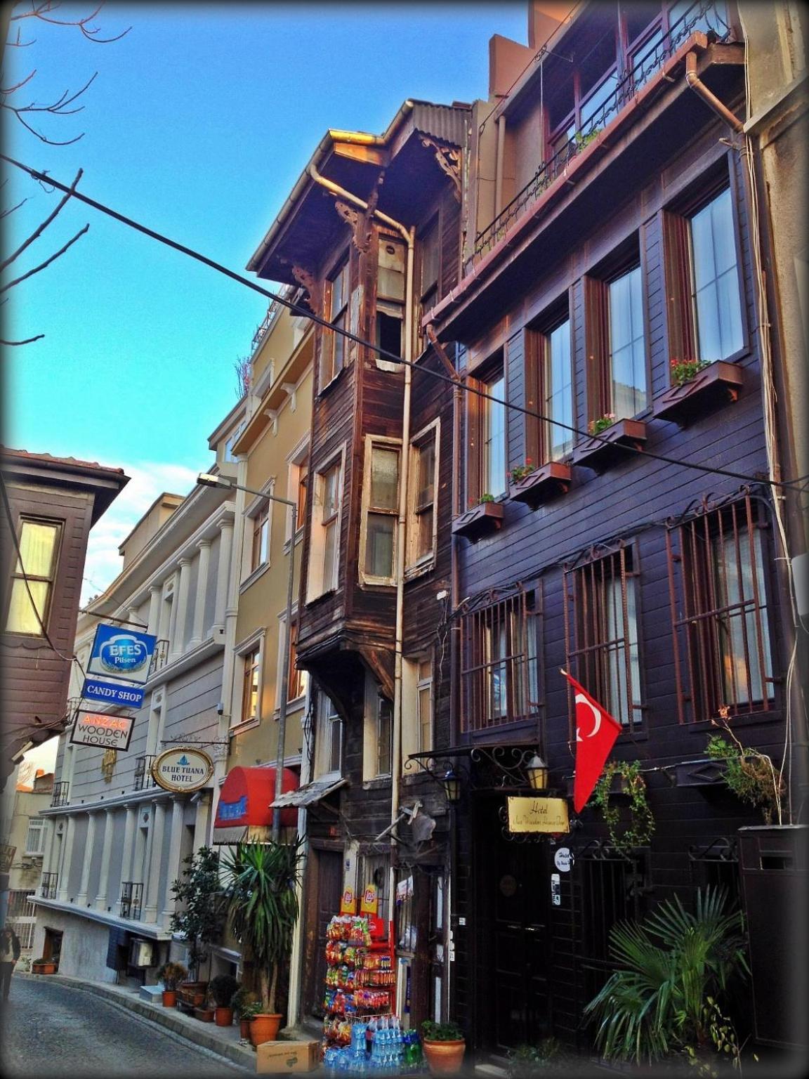 איסטמבול Naz Wooden House Inn מראה חיצוני תמונה