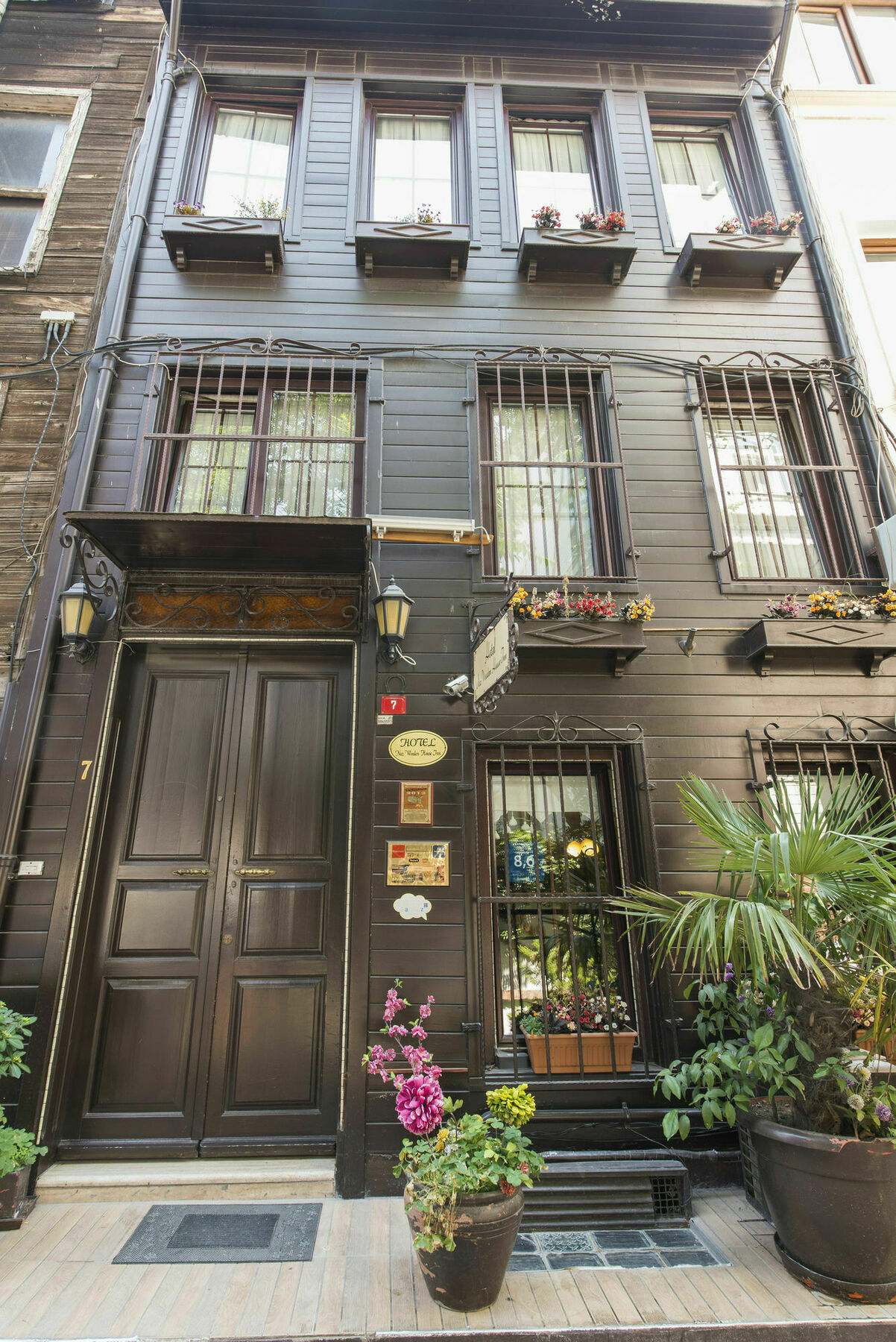 איסטמבול Naz Wooden House Inn מראה חיצוני תמונה