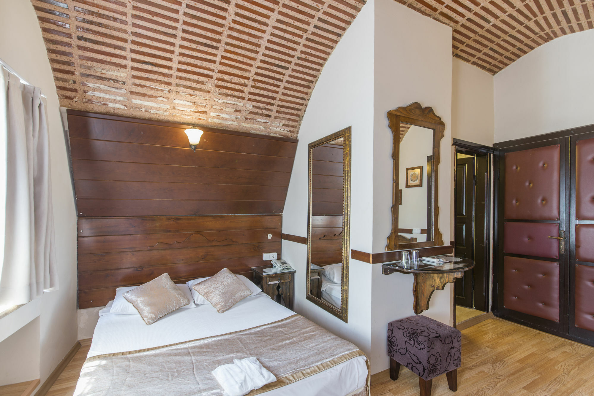 איסטמבול Naz Wooden House Inn מראה חיצוני תמונה